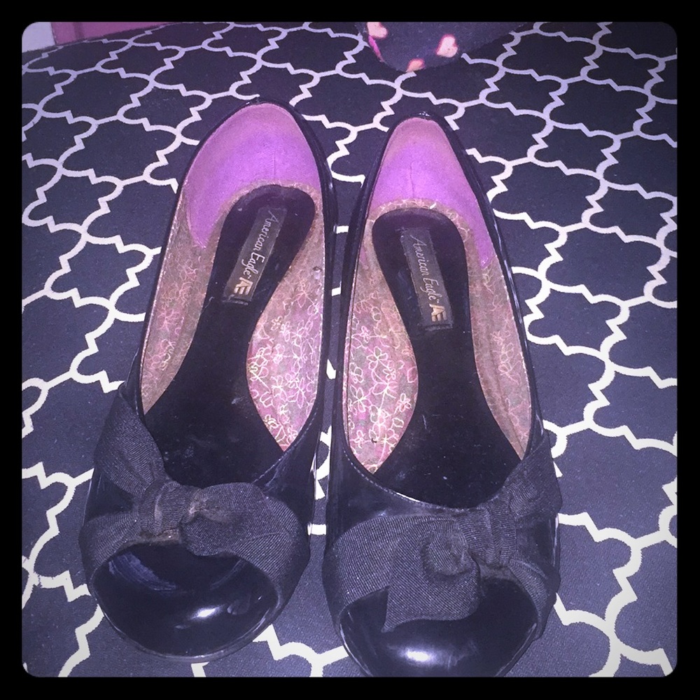 American Eagle Kitten Heels